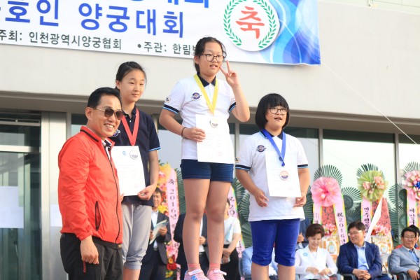 b52b26e3f29218455f5971cab718c78a_1466087