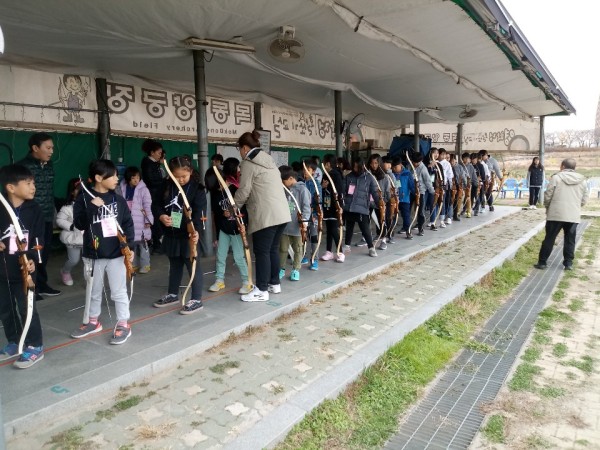 e547f3a2b1d4b77f1e6067dd486fcbd1_1542863