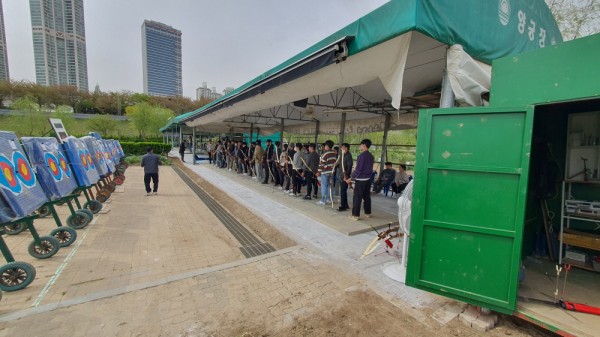 51f7cd7974ce2c4304fd172fd64c76ff_1681461